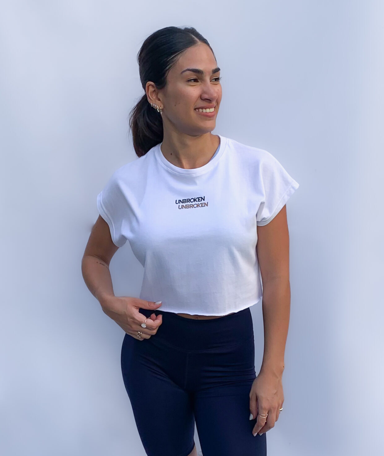 Crop top UNBROKEN blanco - Imagen 3